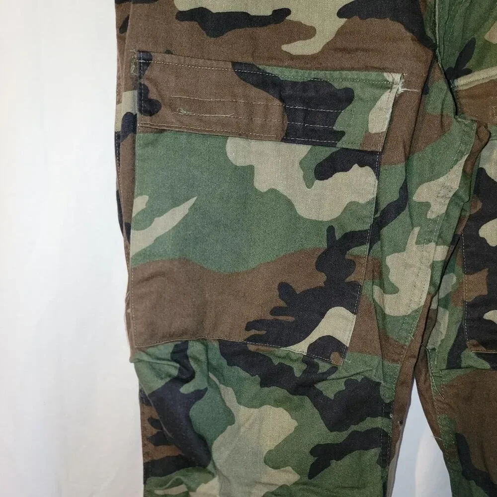Unbranded Men's Green and Khaki Trousers
